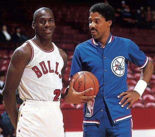 压哨三分球 压哨三分球