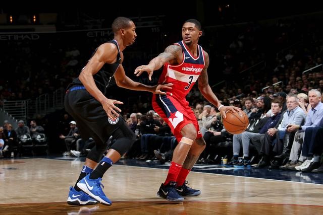 双方赛前准 双方赛前准