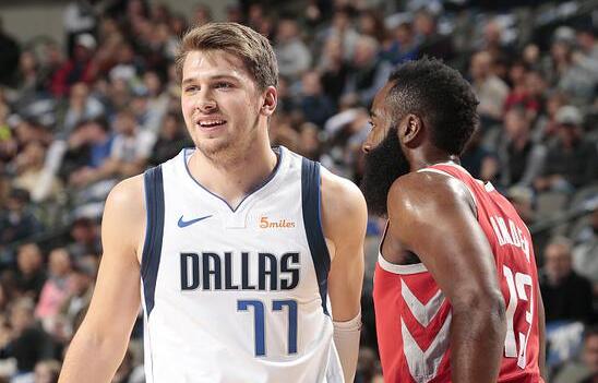 不仅屡次获 不仅屡次获